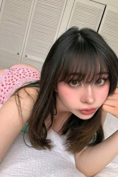 พื้นหลัง อาชูนช